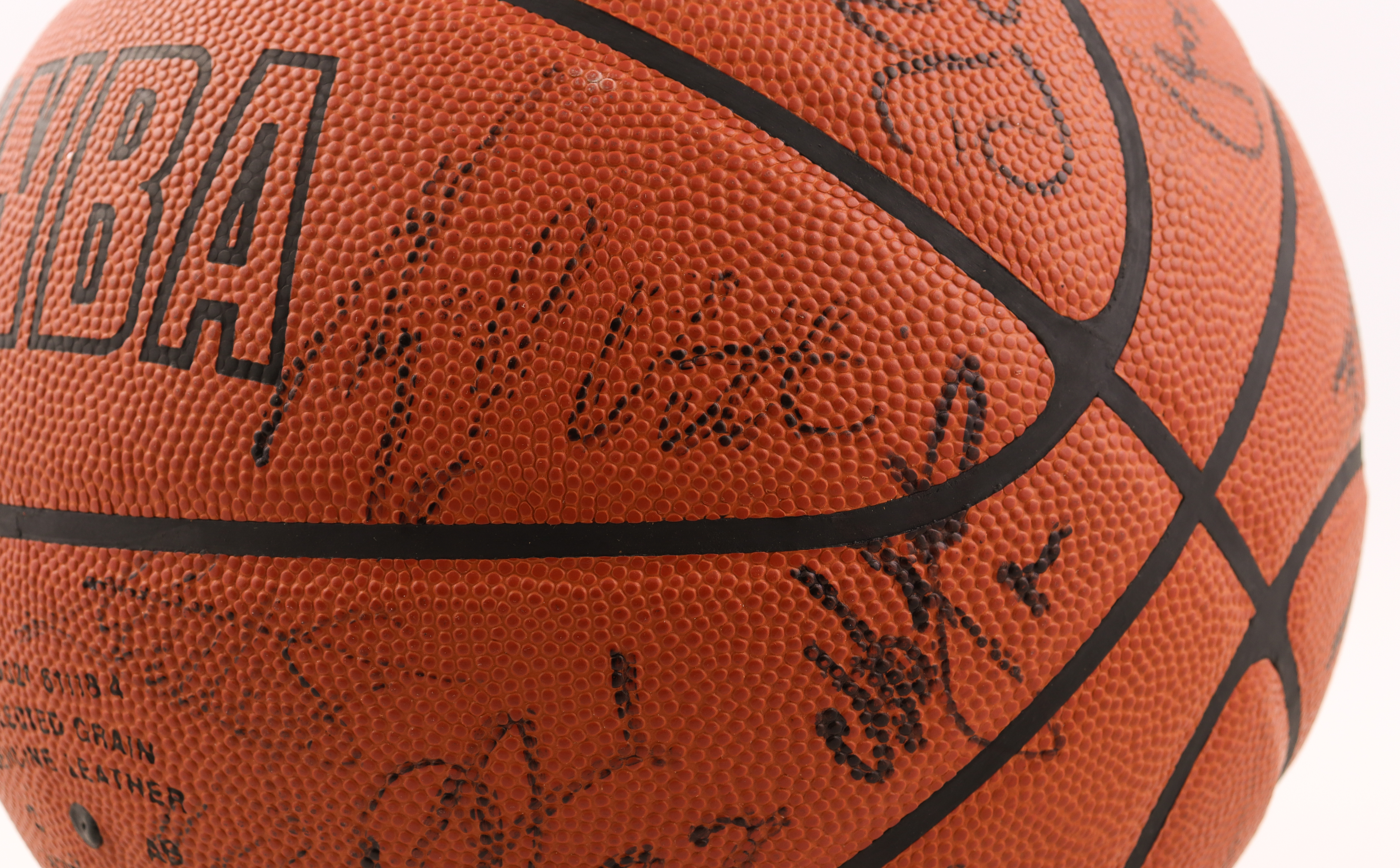 Michael Jordan, John Stockton, Karl Malone, Hakeem Olajuwon, Kevin Garnett | 1997 NBA All-Star Game Basketball Signed By (27) (JSA LOA) at PristineAuction.com Michael Jordan, John Stockton, Karl Malone, Hakeem Olajuwon, Kevin Garnett | 1997 NBA All-Star Game Basketball Signed By (27) (JSA LOA) at PristineAuction.com