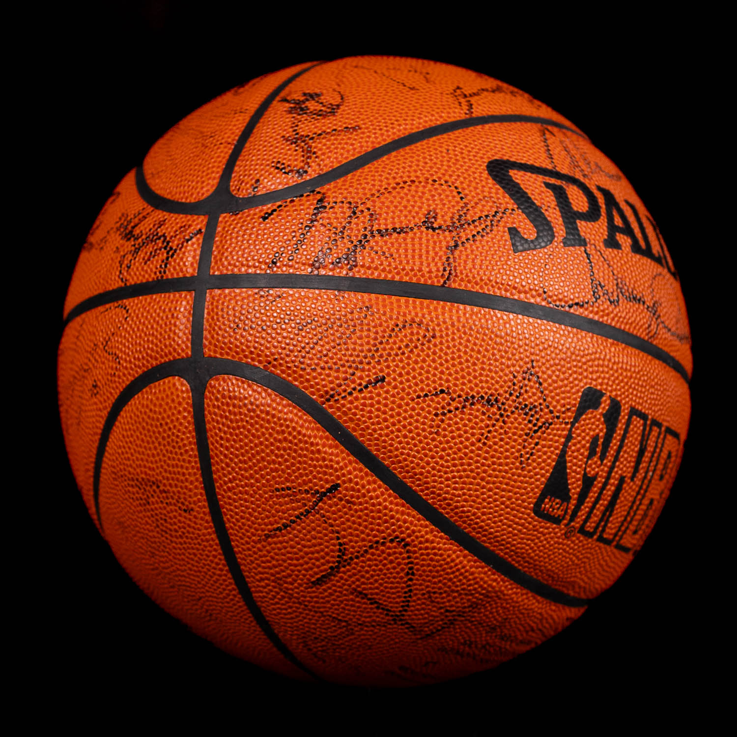 Michael Jordan, John Stockton, Karl Malone, Hakeem Olajuwon, Kevin Garnett | 1997 NBA All-Star Game Basketball Signed By (27) (JSA LOA) at PristineAuction.com Michael Jordan, John Stockton, Karl Malone, Hakeem Olajuwon, Kevin Garnett | 1997 NBA All-Star Game Basketball Signed By (27) (JSA LOA) at PristineAuction.com