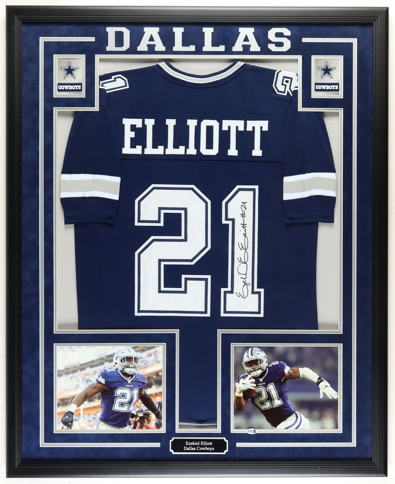 Ezekiel Elliott Signed Custom Framed Jersey Display (Beckett) at PristineAuction.com Ezekiel Elliott Signed Custom Framed Jersey Display (Beckett) at PristineAuction.com