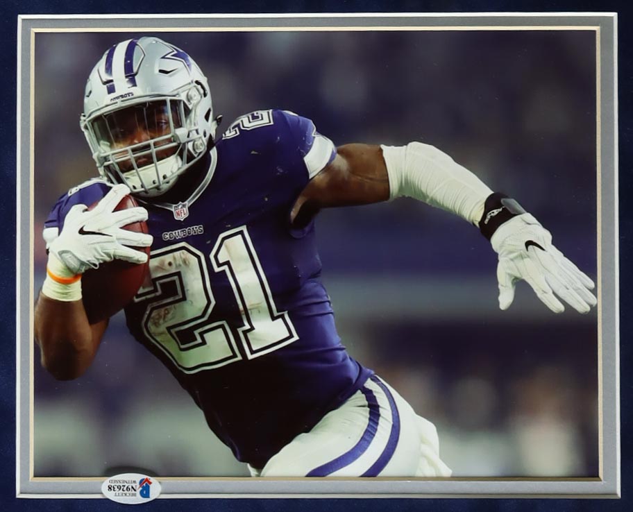 Ezekiel Elliott Signed Custom Framed Jersey Display (Beckett) at PristineAuction.com Ezekiel Elliott Signed Custom Framed Jersey Display (Beckett) at PristineAuction.com