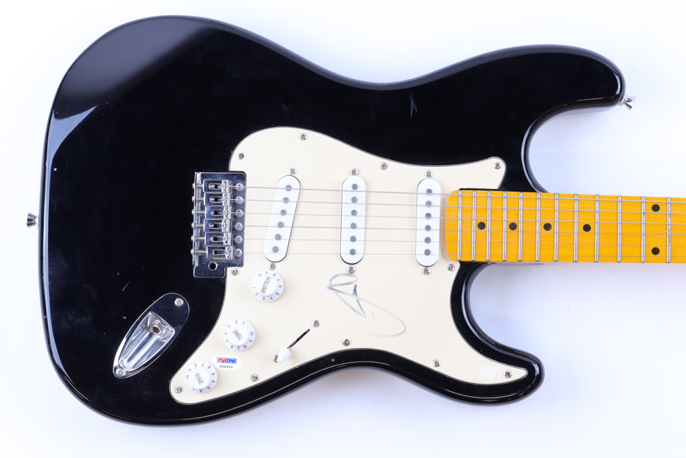 David Bowie Signed 39" Spectrum Electric Guitar (PSA) at PristineAuction.com David Bowie Signed 39" Spectrum Electric Guitar (PSA) at PristineAuction.com
