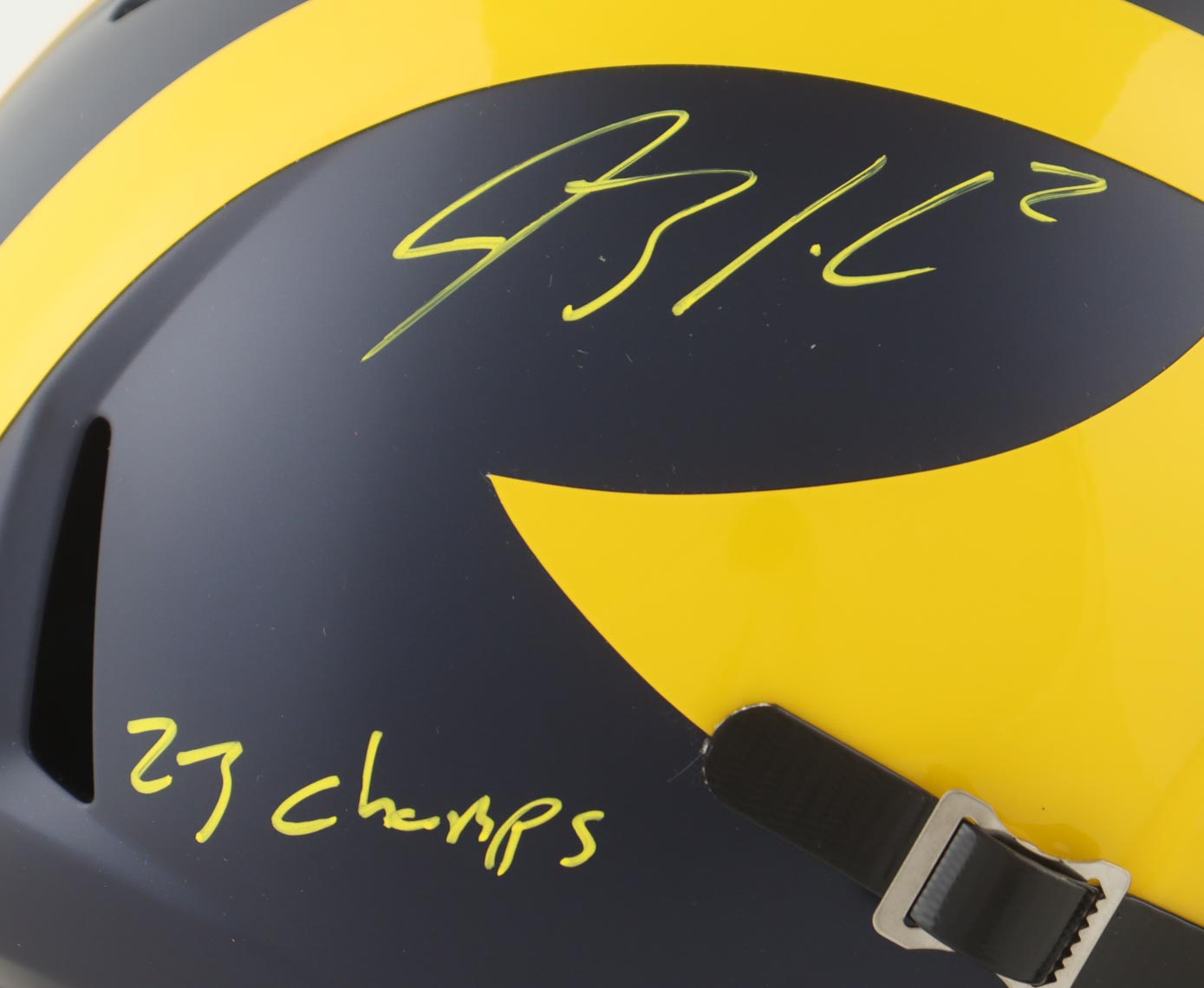Blake Corum Signed Michigan Wolverines Full-Size Speed Helmet Inscribed "23 Champs" (Beckett) at PristineAuction.com Blake Corum Signed Michigan Wolverines Full-Size Speed Helmet Inscribed "23 Champs" (Beckett) at PristineAuction.com