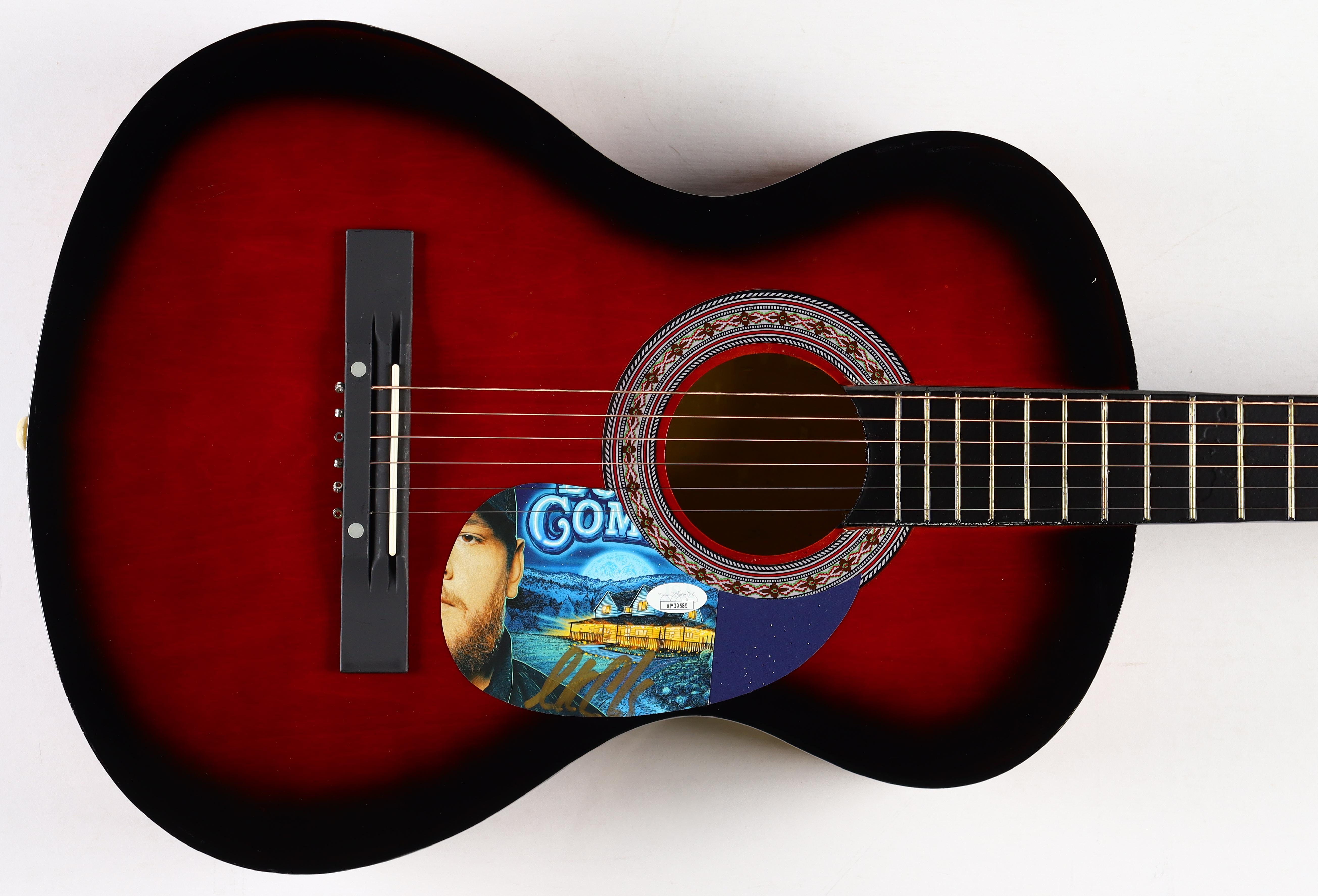 Luke Combs Signed 39" Acoustic Guitar (JSA) at PristineAuction.com Luke Combs Signed 39" Acoustic Guitar (JSA) at PristineAuction.com