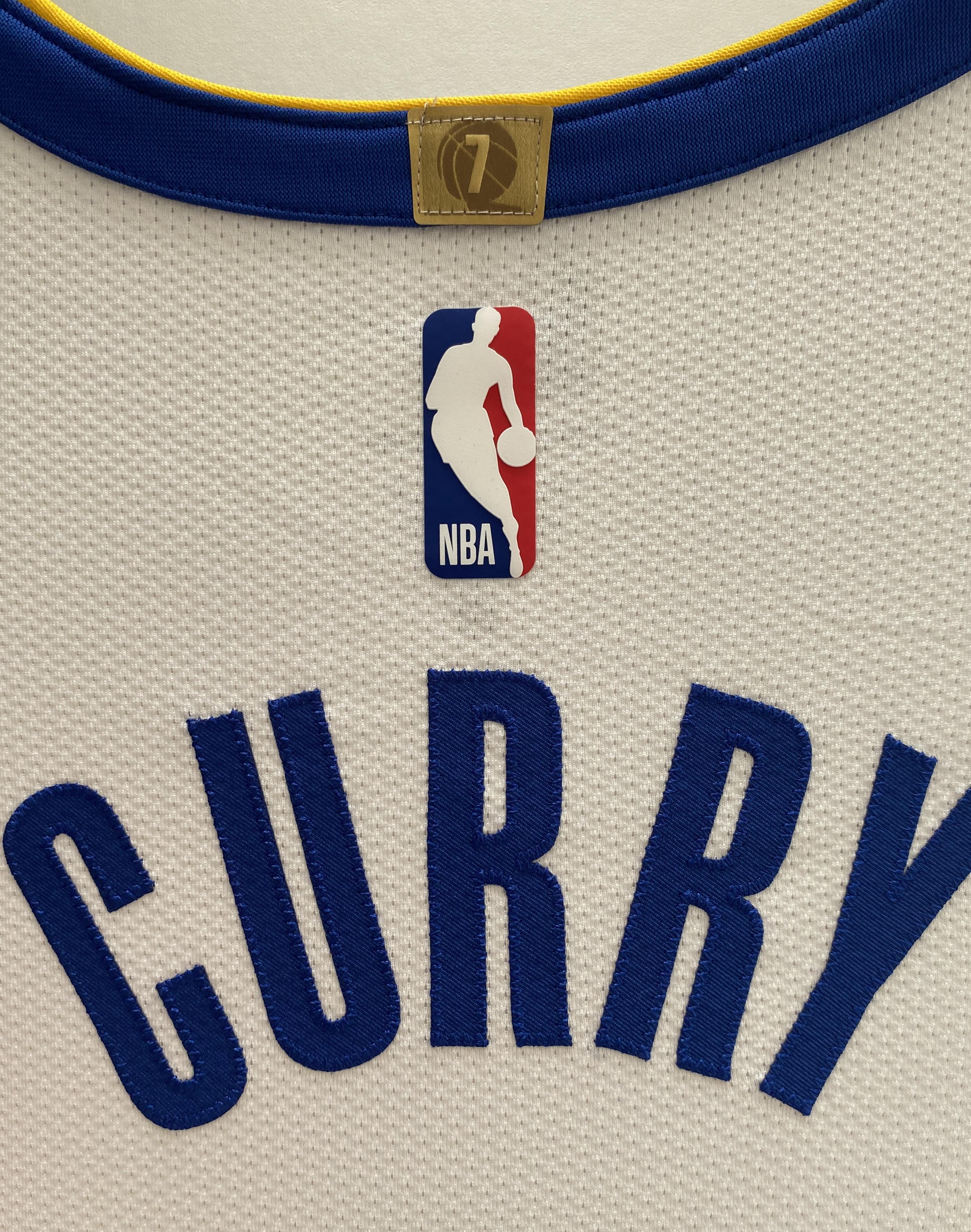 Stephen Curry Signed Warriors Custom Framed Nike Swingman Jersey Display with LED Lights (Beckett) at PristineAuction.com Stephen Curry Signed Warriors Custom Framed Nike Swingman Jersey Display with LED Lights (Beckett) at PristineAuction.com