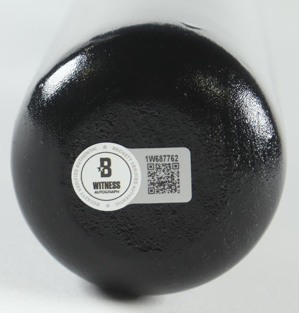 Rafael Palmeiro Signed Rawlings Pro Baseball Bat Inscribed "569 HR's / 3020 Hits" (Beckett) at PristineAuction.com Rafael Palmeiro Signed Rawlings Pro Baseball Bat Inscribed "569 HR's / 3020 Hits" (Beckett) at PristineAuction.com