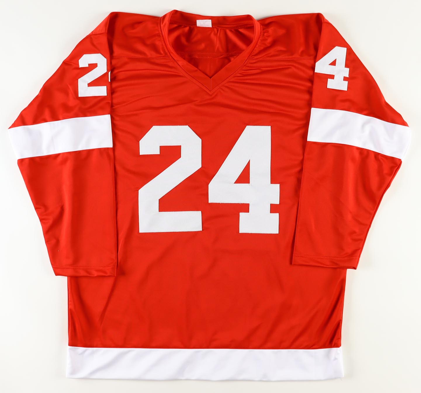 Chris Chelios Signed Jersey Inscribed "HOF 2013" (Beckett) at PristineAuction.com Chris Chelios Signed Jersey Inscribed "HOF 2013" (Beckett) at PristineAuction.com