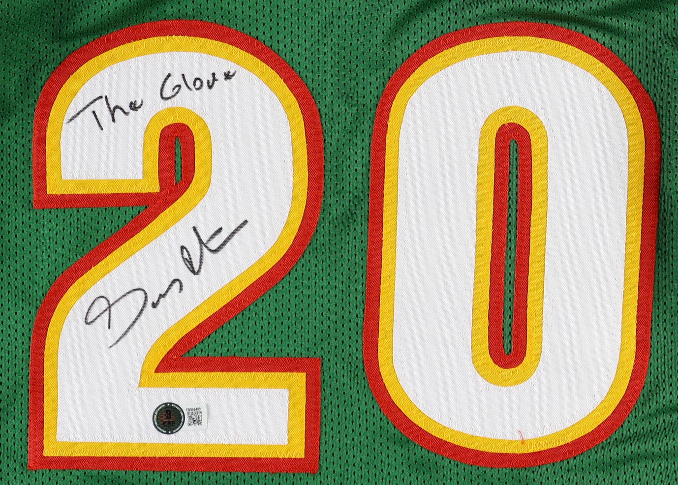 Gary Payton Signed Jersey Inscribed "The Glove" (Beckett) at PristineAuction.com Gary Payton Signed Jersey Inscribed "The Glove" (Beckett) at PristineAuction.com