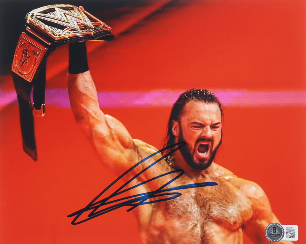 Drew McIntyre Signed WWE 8x10 Photo (Beckett) at PristineAuction.com Drew McIntyre Signed WWE 8x10 Photo (Beckett) at PristineAuction.com