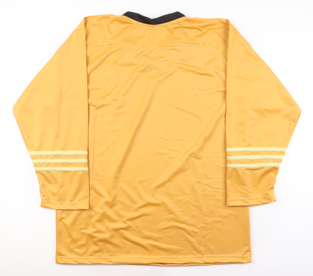 William Shatner Signed "Star Trek" Prop Replica Uniform Shirt (JSA) at PristineAuction.com William Shatner Signed "Star Trek" Prop Replica Uniform Shirt (JSA) at PristineAuction.com