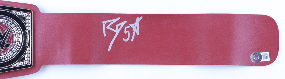 Rob Van Dam Signed WWE Universal Championship Belt Inscribed "5 Star" (Beckett) at PristineAuction.com Rob Van Dam Signed WWE Universal Championship Belt Inscribed "5 Star" (Beckett) at PristineAuction.com