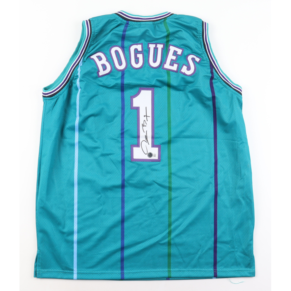 Muggsy Bogues Signed Jersey (Beckett) Pristine Auction