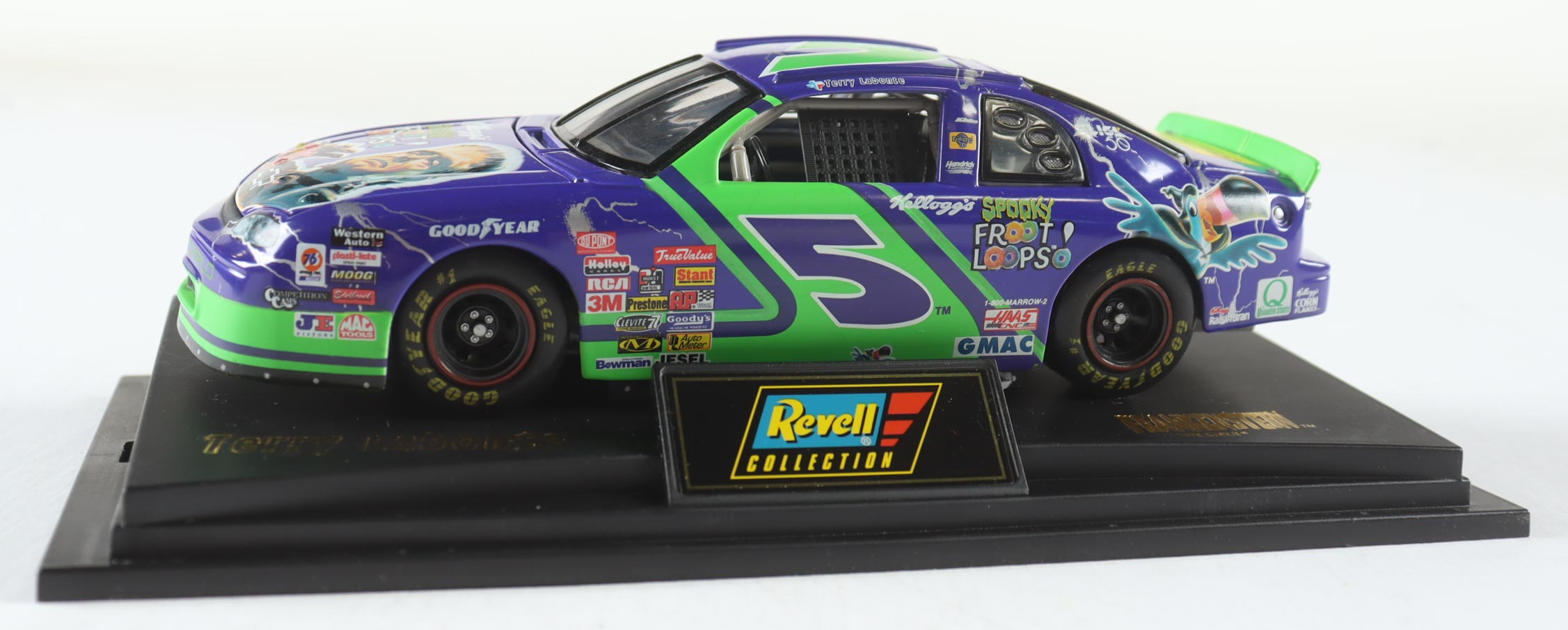 Terry Labonte #5 Kellog's Spooky Froot Loops - 1997 Monte Carlo 1:24 Scale Diecast Car at PristineAuction.com Terry Labonte #5 Kellog's Spooky Froot Loops - 1997 Monte Carlo 1:24 Scale Diecast Car at PristineAuction.com