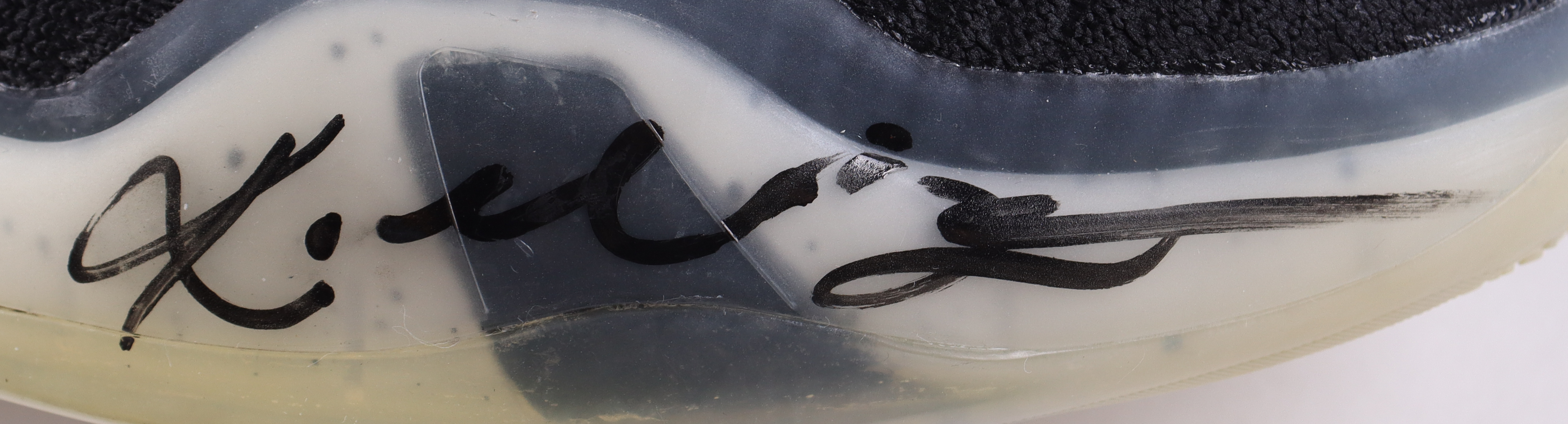 Kobe Bryant Signed Pair of Kobe x Elite Basketball Shoes Inscribed "Black Mamba" (Panini COA) at PristineAuction.com Kobe Bryant Signed Pair of Kobe x Elite Basketball Shoes Inscribed "Black Mamba" (Panini COA) at PristineAuction.com