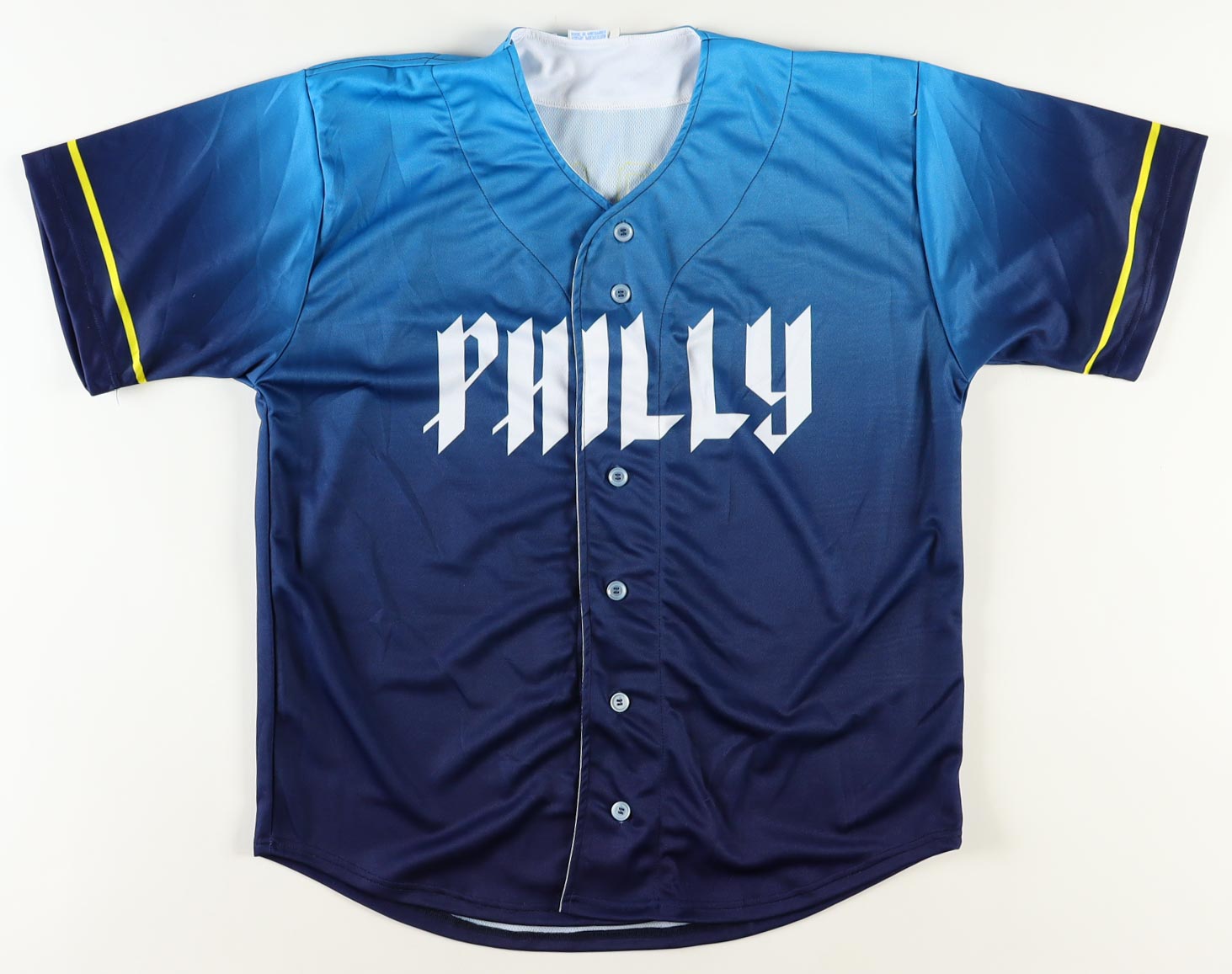 Pete Rose Signed Jersey (JSA) at PristineAuction.com Pete Rose Signed Jersey (JSA) at PristineAuction.com