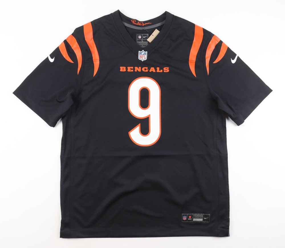 Joe Burrow Signed Bengals Jersey (Fanatics) at PristineAuction.com Joe Burrow Signed Bengals Jersey (Fanatics) at PristineAuction.com