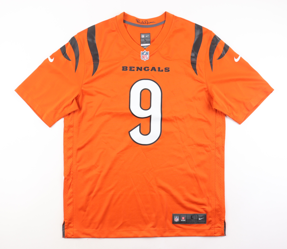 Joe Burrow Signed Bengals Jersey (Fanatics) at PristineAuction.com Joe Burrow Signed Bengals Jersey (Fanatics) at PristineAuction.com
