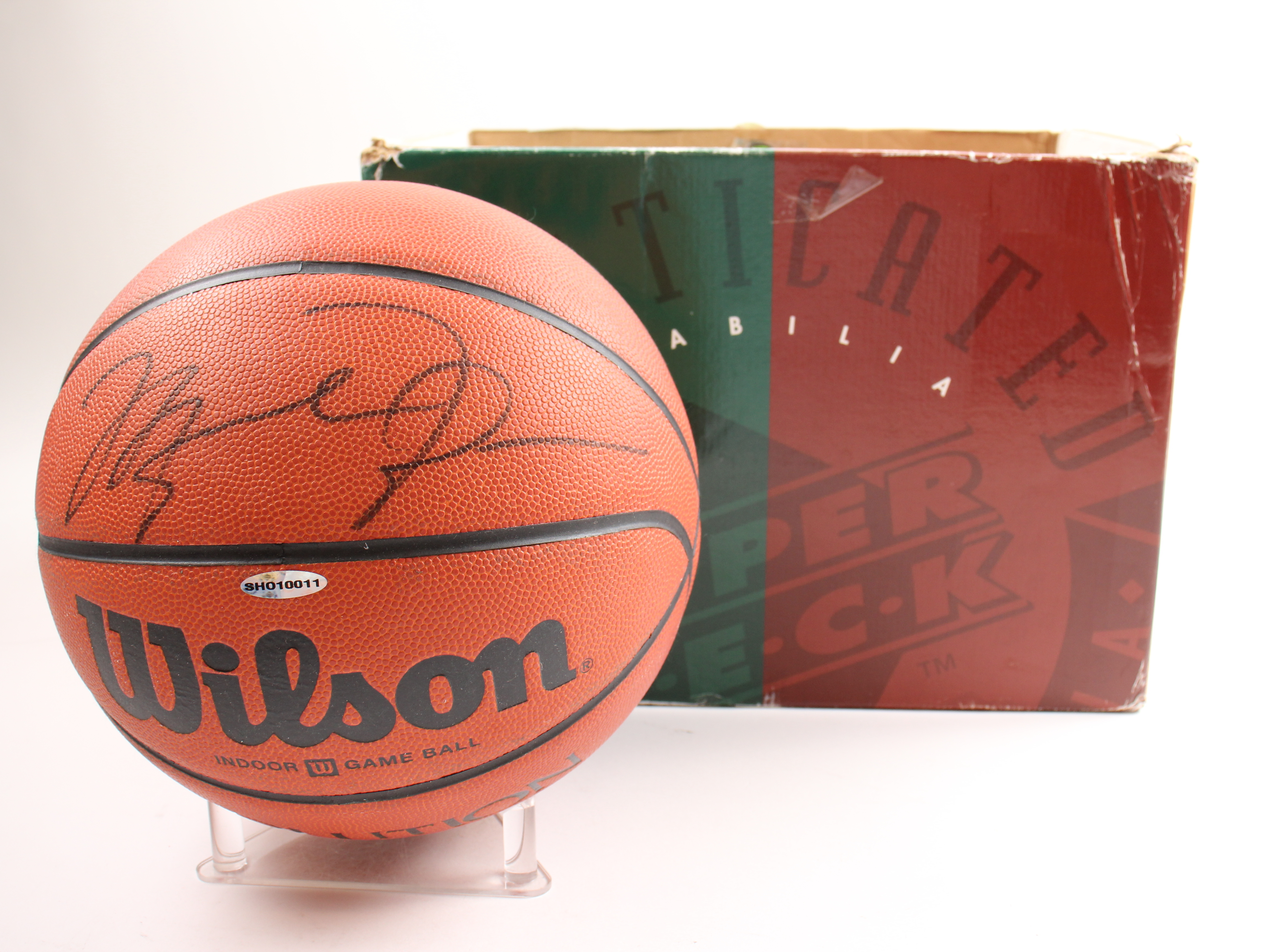 Michael Jordan Signed Wilson Basketball (UDA COA) at PristineAuction.com Michael Jordan Signed Wilson Basketball (UDA COA) at PristineAuction.com
