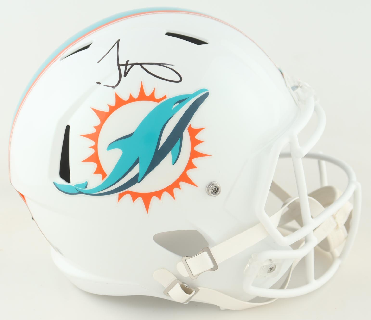 Tyreek Hill Signed Dolphins Full-Size Speed Helmet (Beckett) at PristineAuction.com Tyreek Hill Signed Dolphins Full-Size Speed Helmet (Beckett) at PristineAuction.com