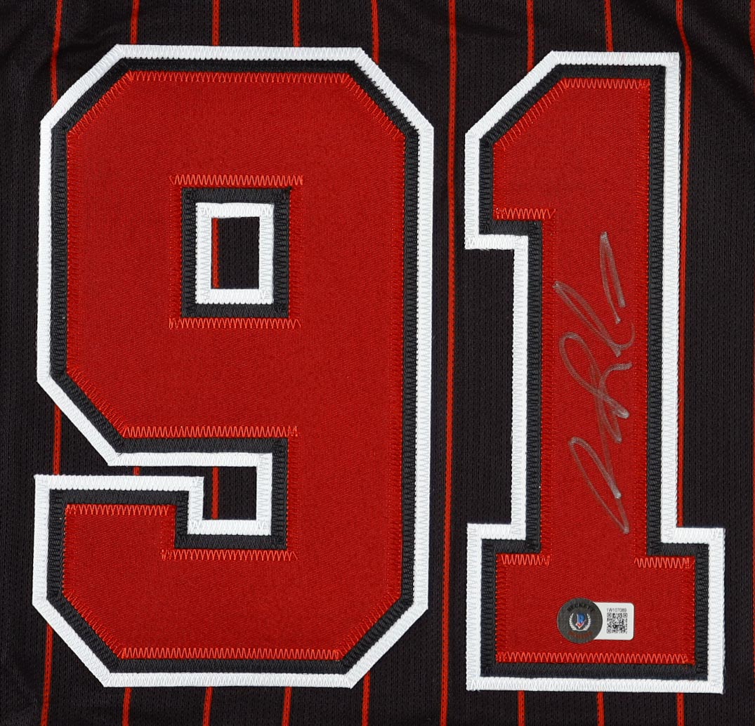 Dennis Rodman Signed Jersey (Beckett) at PristineAuction.com Dennis Rodman Signed Jersey (Beckett) at PristineAuction.com