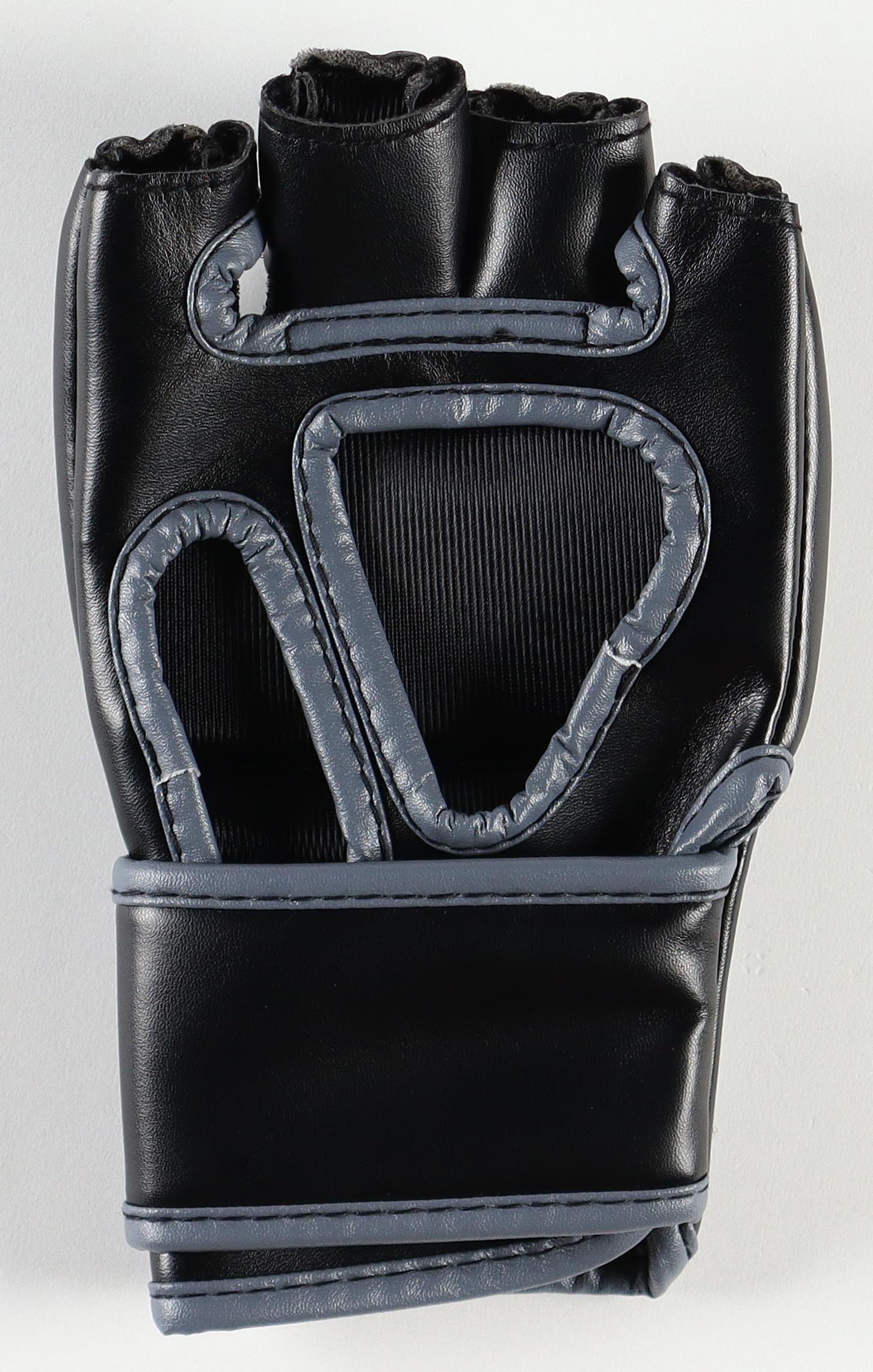 Cody Garbrandt Signed UFC Glove (Beckett) at PristineAuction.com Cody Garbrandt Signed UFC Glove (Beckett) at PristineAuction.com