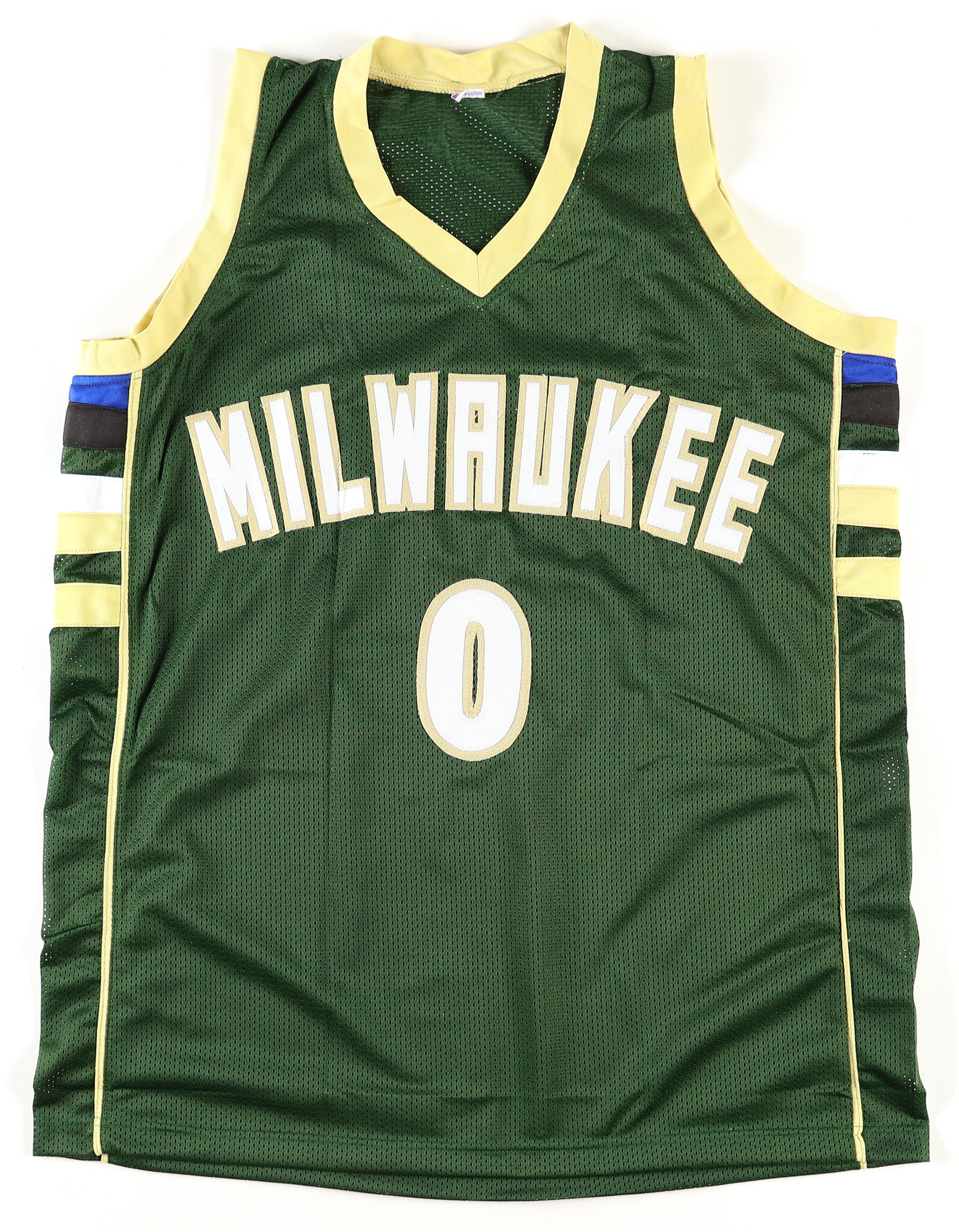 Damian Lillard Signed Jersey (JSA) at PristineAuction.com Damian Lillard Signed Jersey (JSA) at PristineAuction.com