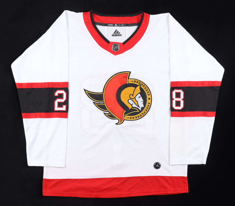 Claude Giroux Signed Jersey (JSA) at PristineAuction.com Claude Giroux Signed Jersey (JSA) at PristineAuction.com