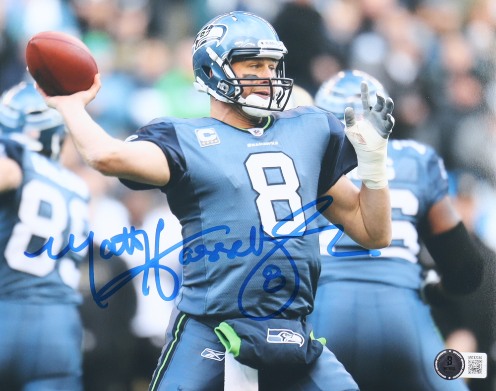 Matt Hasselbeck Signed Seahawks 8x10 Photo (Beckett) at PristineAuction.com Matt Hasselbeck Signed Seahawks 8x10 Photo (Beckett) at PristineAuction.com