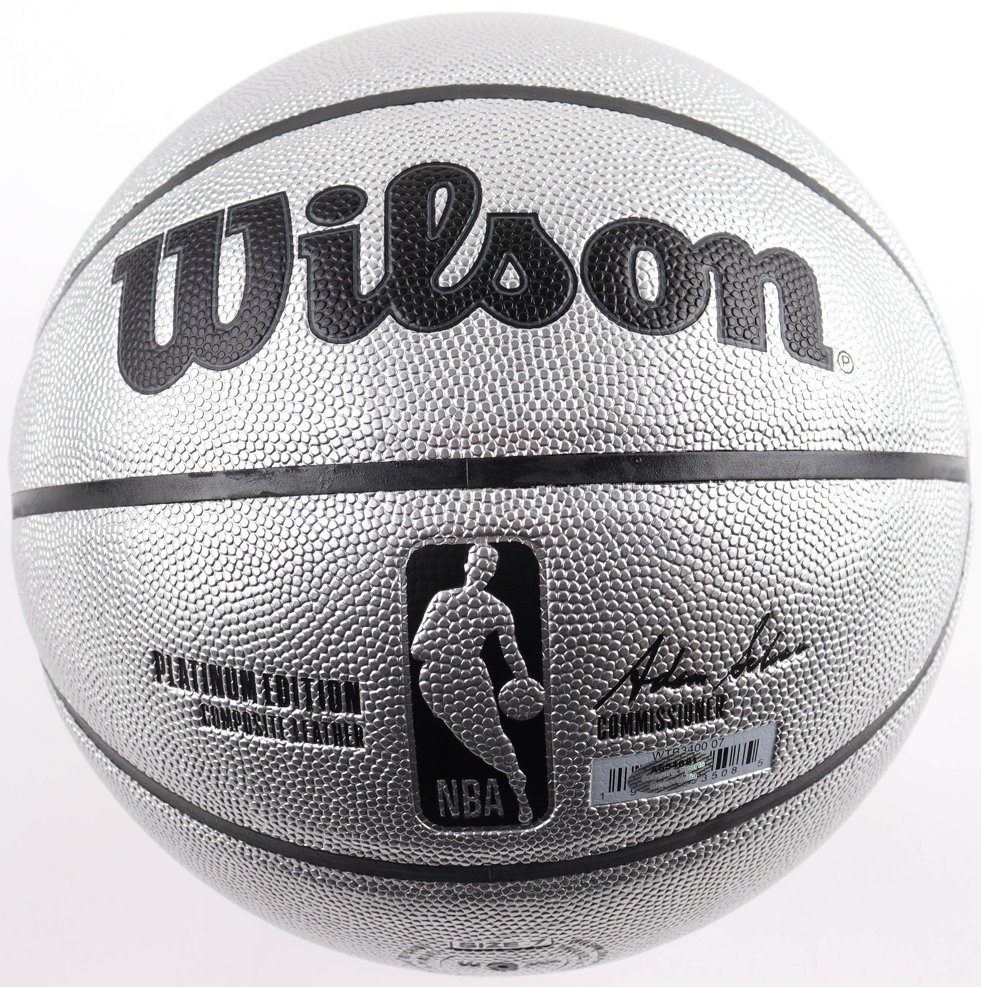 Joakim Noah Signed Platinum Series NBA Basketball Inscribed "14 NBA DPOY" (Schwartz) at PristineAuction.com Joakim Noah Signed Platinum Series NBA Basketball Inscribed "14 NBA DPOY" (Schwartz) at PristineAuction.com