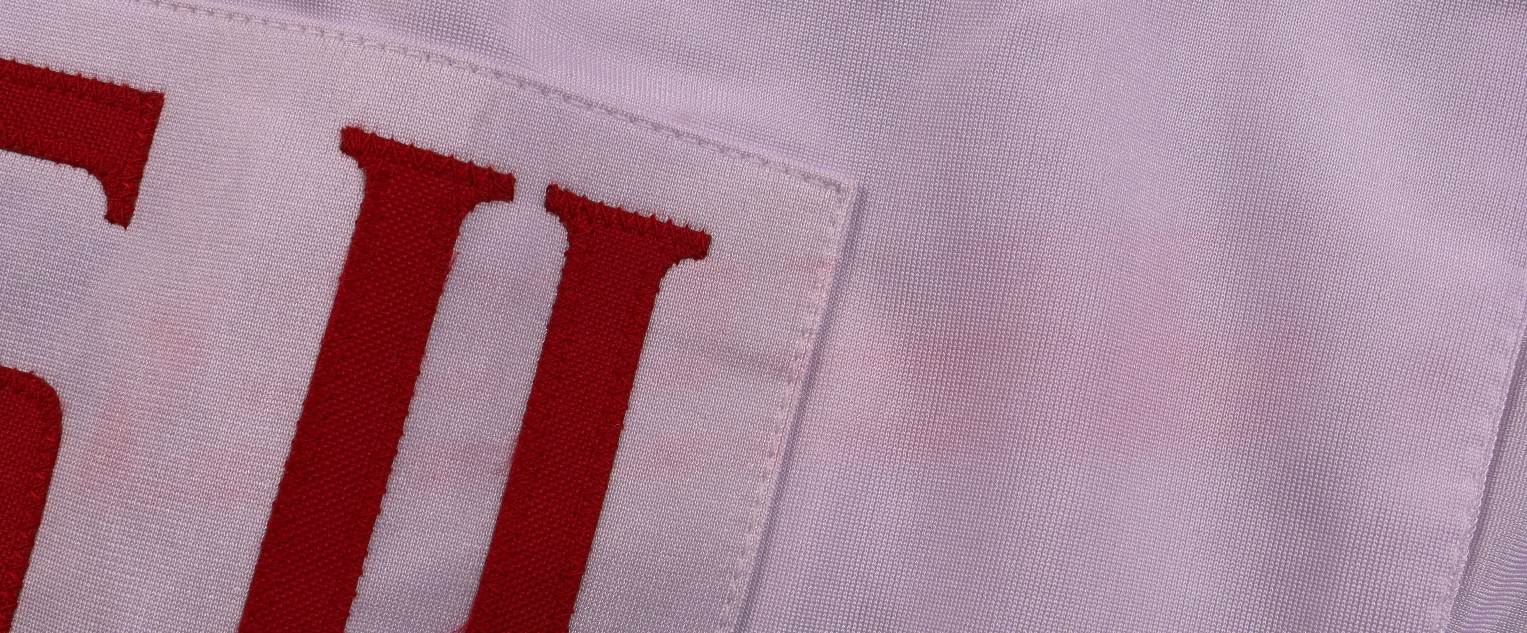 Patrick Mahomes Signed Jersey (Beckett) at PristineAuction.com Patrick Mahomes Signed Jersey (Beckett) at PristineAuction.com