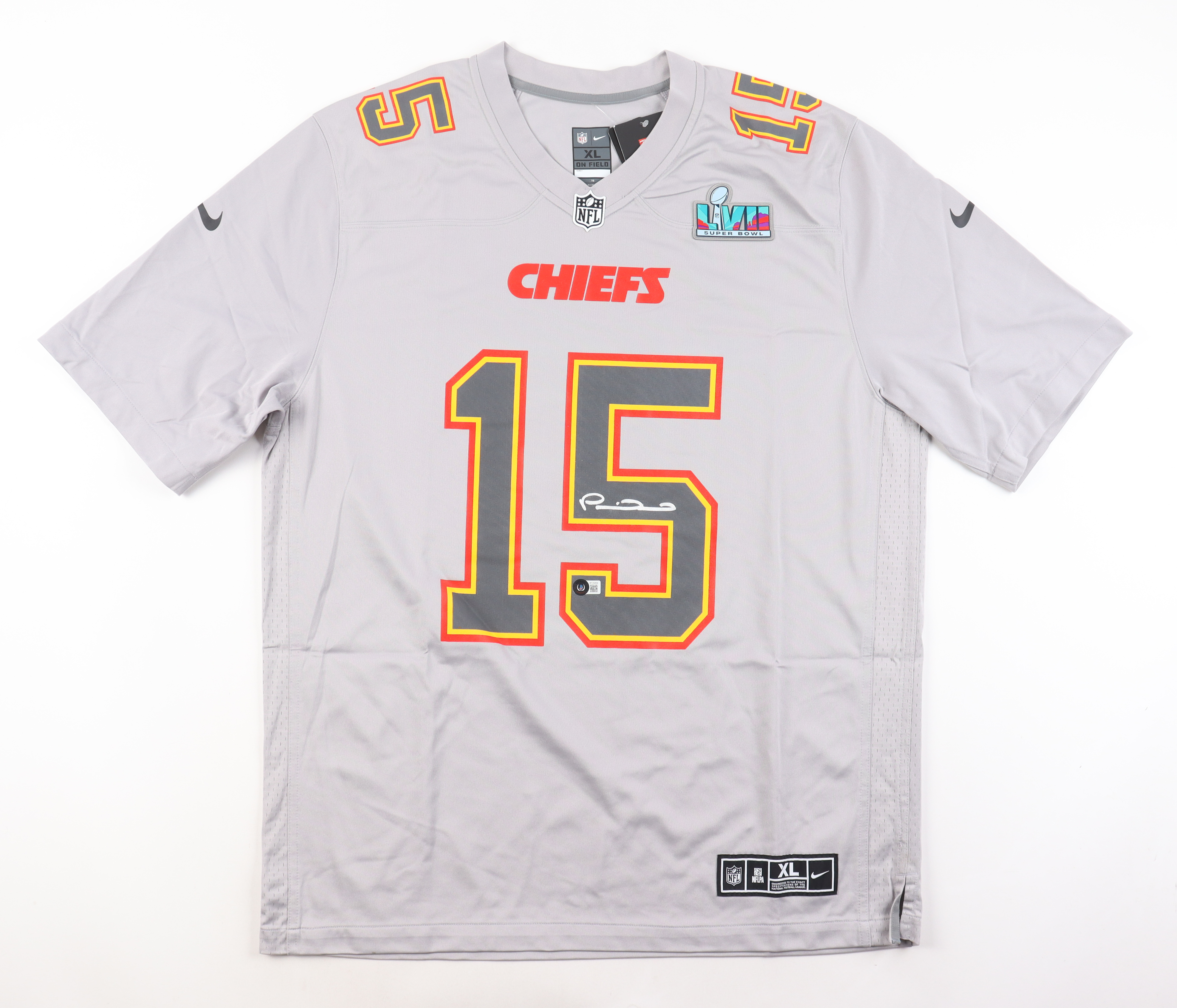 Patrick Mahomes II Signed Chiefs Nike Jersey with Super Bowl LVII Patch (Beckett) at PristineAuction.com Patrick Mahomes II Signed Chiefs Nike Jersey with Super Bowl LVII Patch (Beckett) at PristineAuction.com