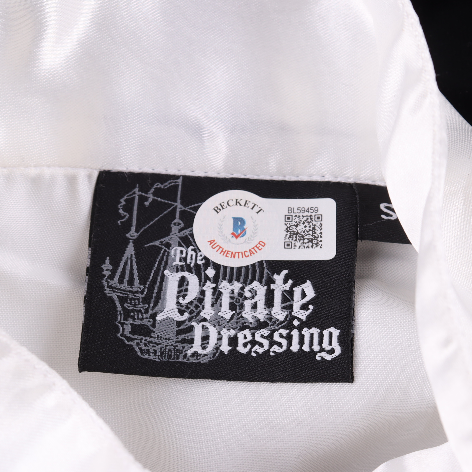 Jerry Seinfeld Signed Pirate Shirt (Beckett) at PristineAuction.com Jerry Seinfeld Signed Pirate Shirt (Beckett) at PristineAuction.com