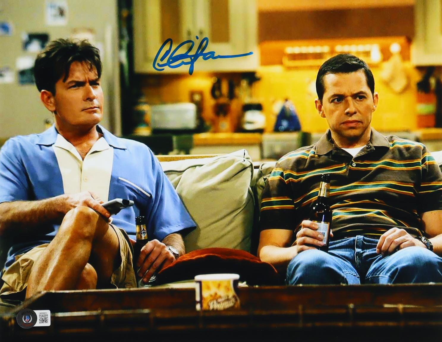 Charlie Sheen Signed "Two and a Half Men" 11x14 Photo (Beckett) at PristineAuction.com Charlie Sheen Signed "Two and a Half Men" 11x14 Photo (Beckett) at PristineAuction.com
