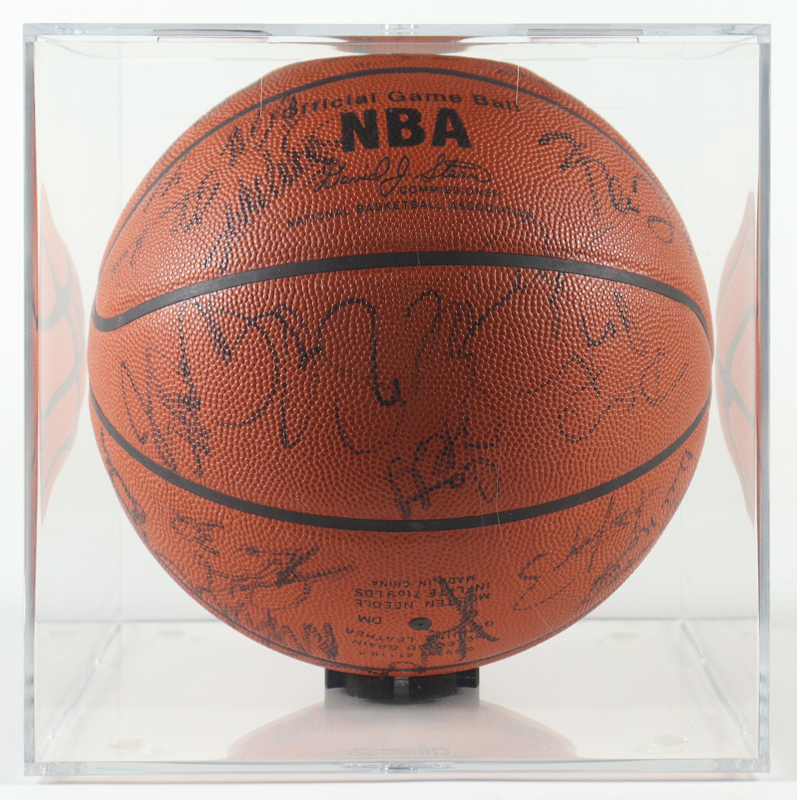 Michael Jordan, Kobe Bryant, Reggie Miller, Shaquille O'Neal, David Robinson, Tim Duncan | 1998 All-Star Game Official NBA Game Ball Signed By (32) (JSA) at PristineAuction.com Michael Jordan, Kobe Bryant, Reggie Miller, Shaquille O'Neal, David Robinson, Tim Duncan | 1998 All-Star Game Official NBA Game Ball Signed By (32) (JSA) at PristineAuction.com