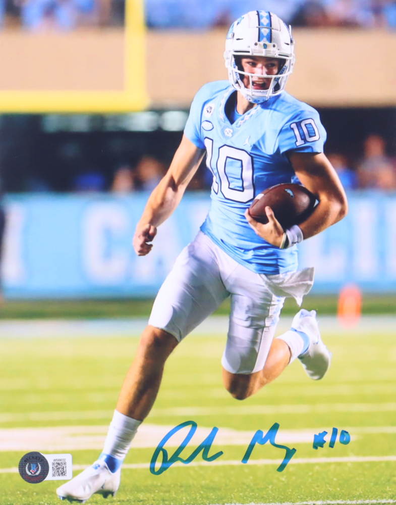 Drake Maye Signed North Carolina Tar Heels 8x10 Photo (Beckett) at PristineAuction.com Drake Maye Signed North Carolina Tar Heels 8x10 Photo (Beckett) at PristineAuction.com