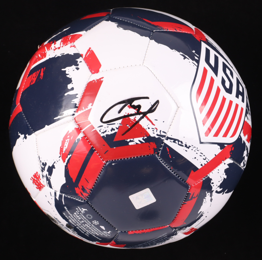 Christian Pulisic Signed Team USA Logo Soccer Ball (Beckett) at PristineAuction.com Christian Pulisic Signed Team USA Logo Soccer Ball (Beckett) at PristineAuction.com