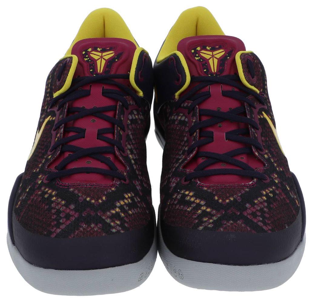 Kobe Bryant Signed Pair of Kobe x Nike VIII Sample Basketball Shoes (JSA) at PristineAuction.com Kobe Bryant Signed Pair of Kobe x Nike VIII Sample Basketball Shoes (JSA) at PristineAuction.com
