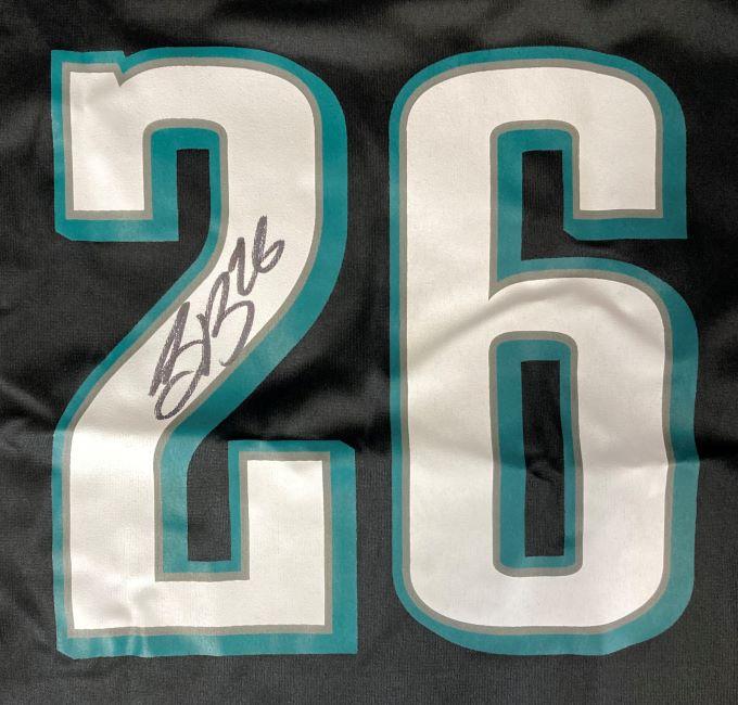 Saquon Barkley Signed Eagles Nike Jersey (Beckett) at PristineAuction.com Saquon Barkley Signed Eagles Nike Jersey (Beckett) at PristineAuction.com