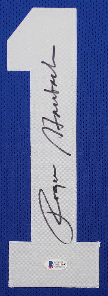 Roger Staubach Signed Custom Framed Jersey Display (Beckett) at PristineAuction.com Roger Staubach Signed Custom Framed Jersey Display (Beckett) at PristineAuction.com