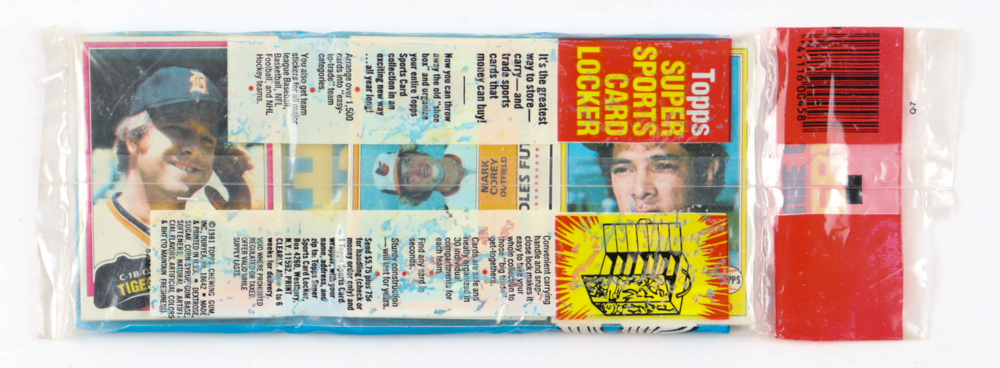 1981 Topps Baseball Grocery Rack Pack at PristineAuction.com 1981 Topps Baseball Grocery Rack Pack at PristineAuction.com