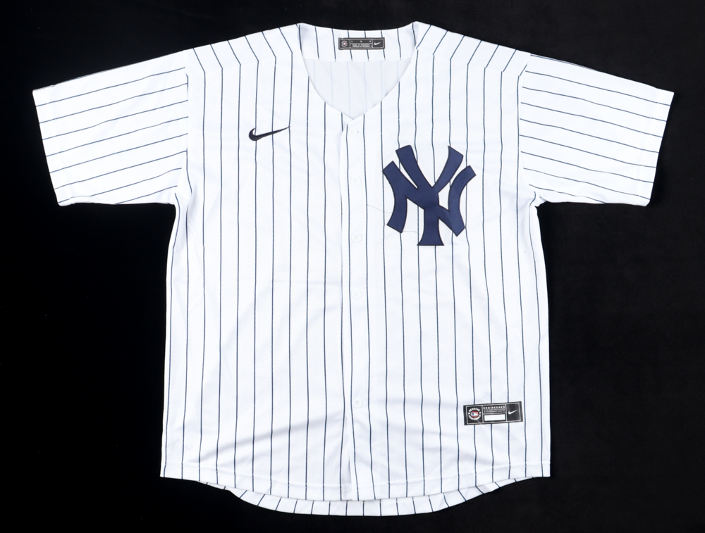 Oswaldo Cabrera Signed Jersey (PSA) at PristineAuction.com Oswaldo Cabrera Signed Jersey (PSA) at PristineAuction.com