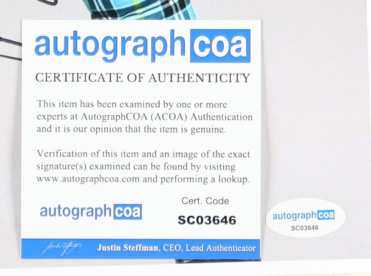 Roxanne Perez Signed WWE 11x17 Photo (AutographCOA) at PristineAuction.com Roxanne Perez Signed WWE 11x17 Photo (AutographCOA) at PristineAuction.com