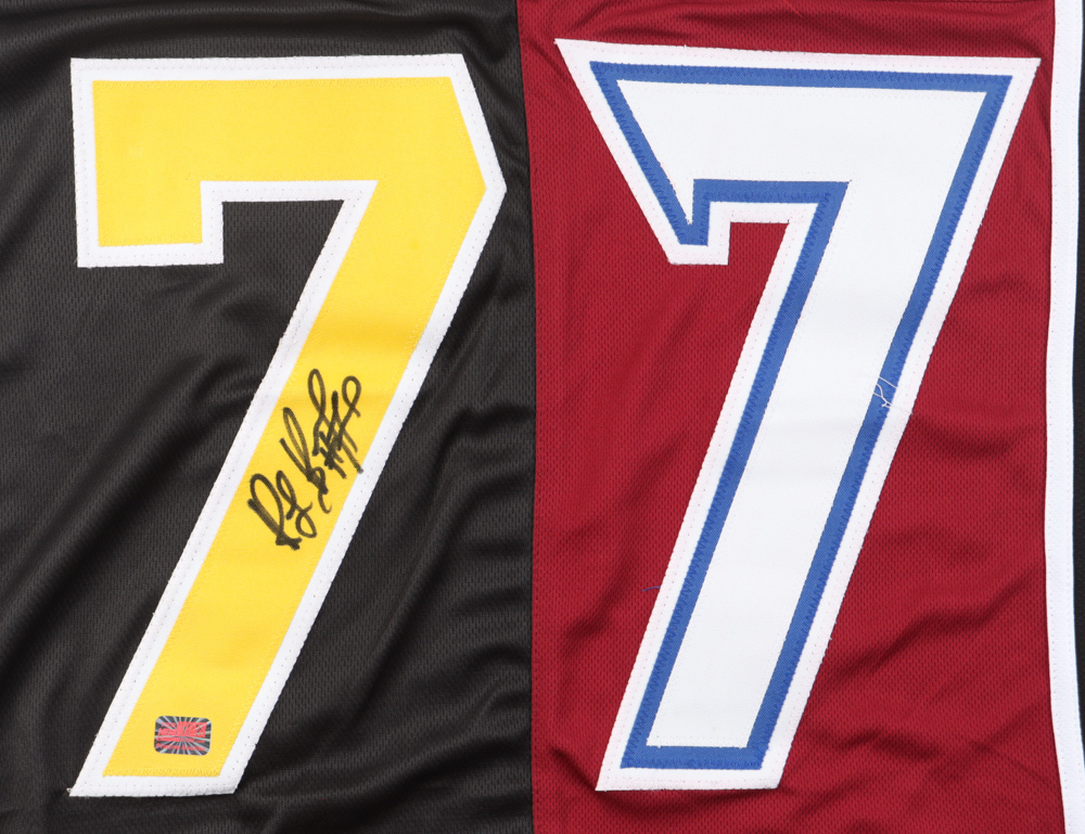 Ray Bourque Signed #77 Jersey Swatch (YSMS) at PristineAuction.com Ray Bourque Signed #77 Jersey Swatch (YSMS) at PristineAuction.com