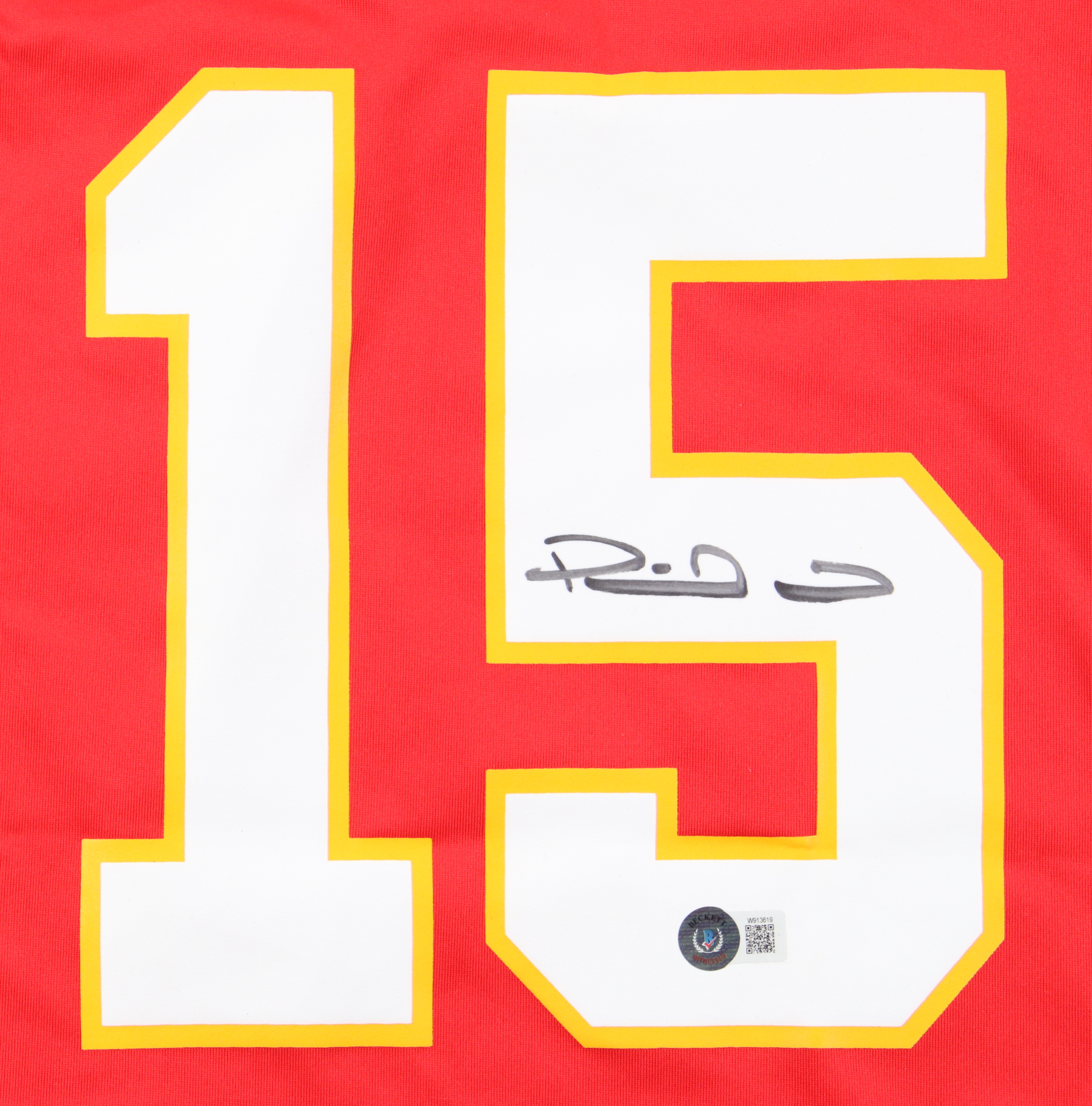 Patrick Mahomes II Signed Chiefs Nike Jersey (Beckett) at PristineAuction.com Patrick Mahomes II Signed Chiefs Nike Jersey (Beckett) at PristineAuction.com