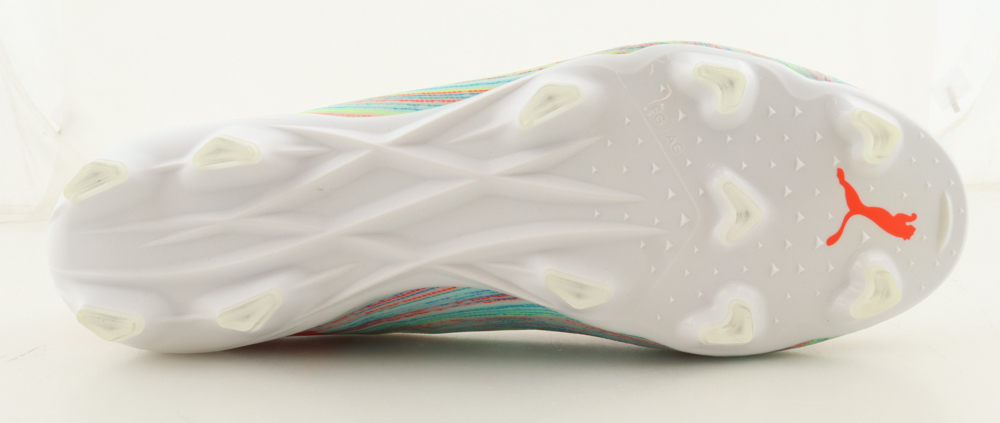 Giorgio Chiellini Signed Puma Soccer Cleat (Fanatics) at PristineAuction.com Giorgio Chiellini Signed Puma Soccer Cleat (Fanatics) at PristineAuction.com