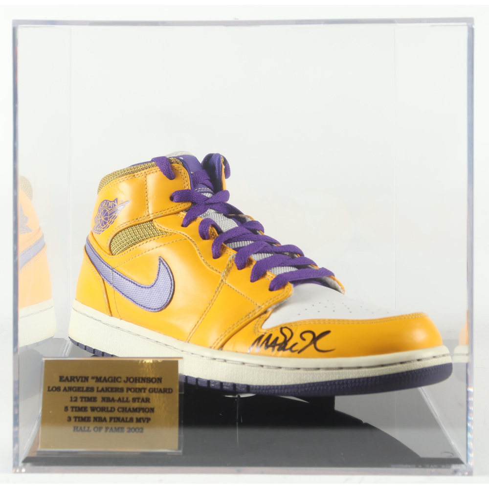 magic johnson nike