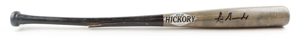 Luis Gonzalez Signed Game-Used Old Hickory Baseball Bat (JSA) at PristineAuction.com Luis Gonzalez Signed Game-Used Old Hickory Baseball Bat (JSA) at PristineAuction.com