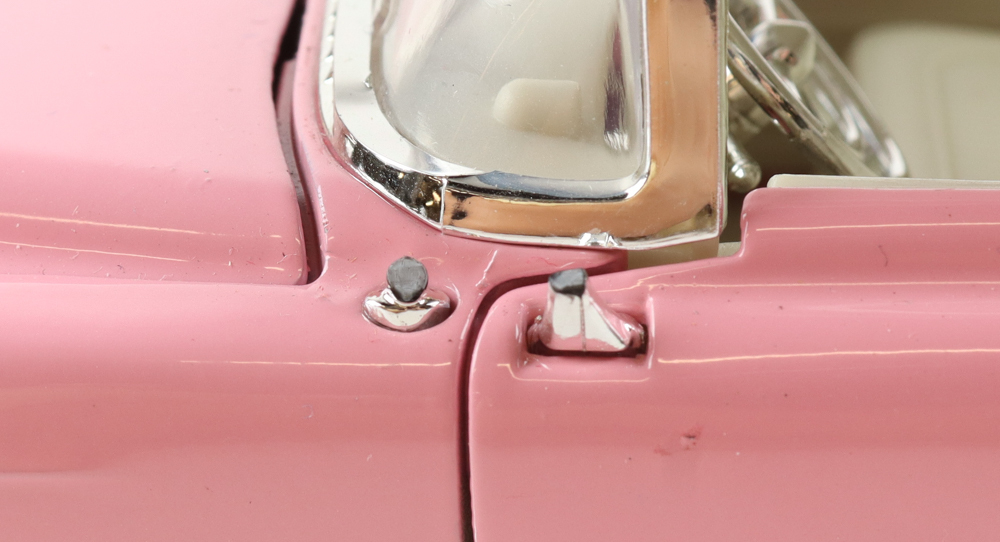 Austin Butler Signed "Elvis Presley" 1955 Cadillac Fleetwood Die-Cast Car (Beckett) at PristineAuction.com Austin Butler Signed "Elvis Presley" 1955 Cadillac Fleetwood Die-Cast Car (Beckett) at PristineAuction.com