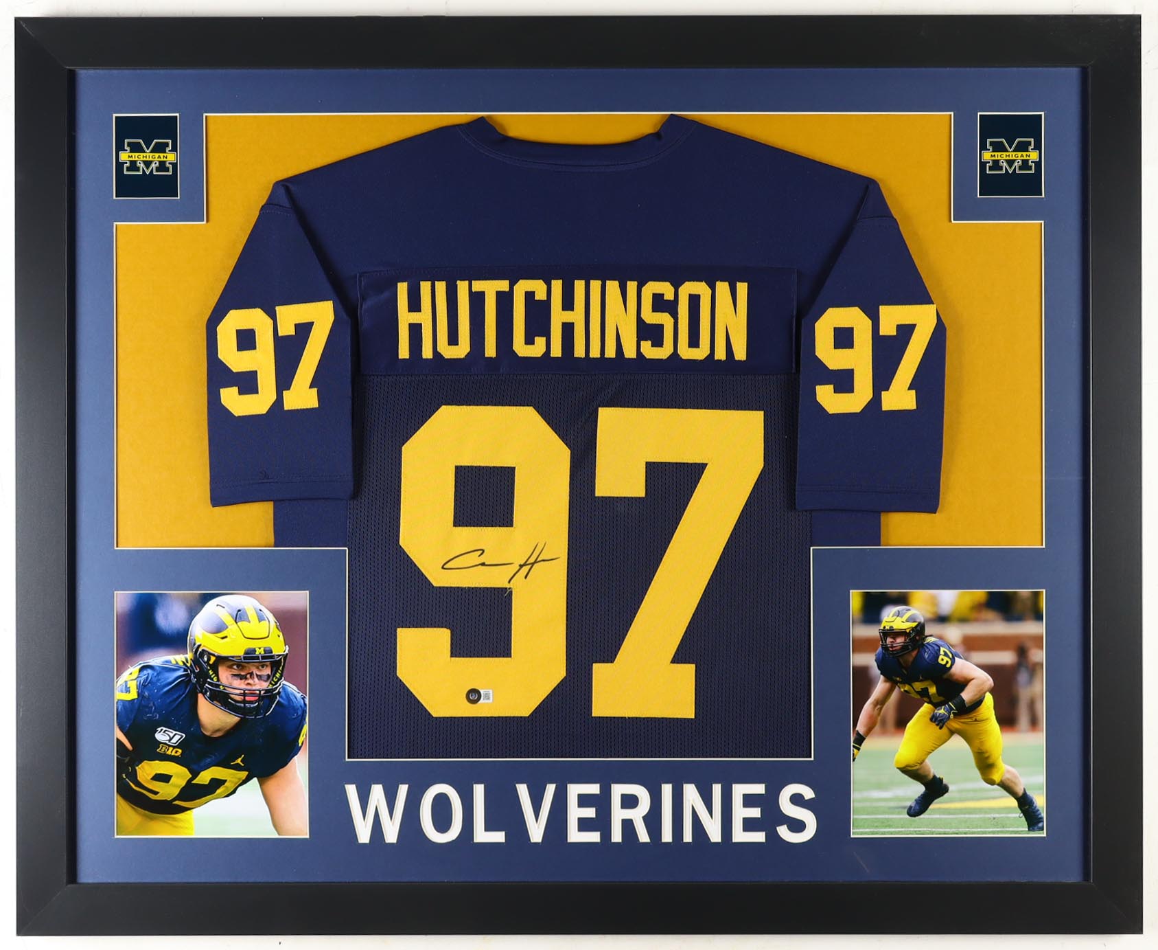 Aidan Hutchinson Signed Custom Framed Jersey Display (Beckett) at PristineAuction.com Aidan Hutchinson Signed Custom Framed Jersey Display (Beckett) at PristineAuction.com