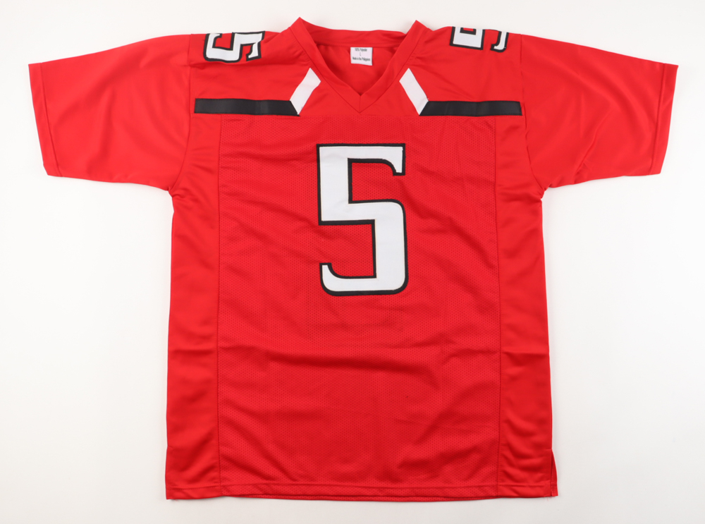 Patrick Mahomes Signed Jersey (Beckett) at PristineAuction.com Patrick Mahomes Signed Jersey (Beckett) at PristineAuction.com