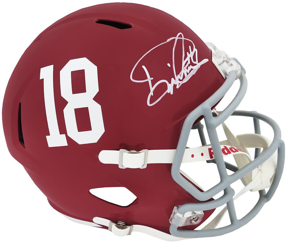 Derrick Henry Signed Alabama Crimson Tide Full-Size Speed Helmet (Beckett) at PristineAuction.com Derrick Henry Signed Alabama Crimson Tide Full-Size Speed Helmet (Beckett) at PristineAuction.com